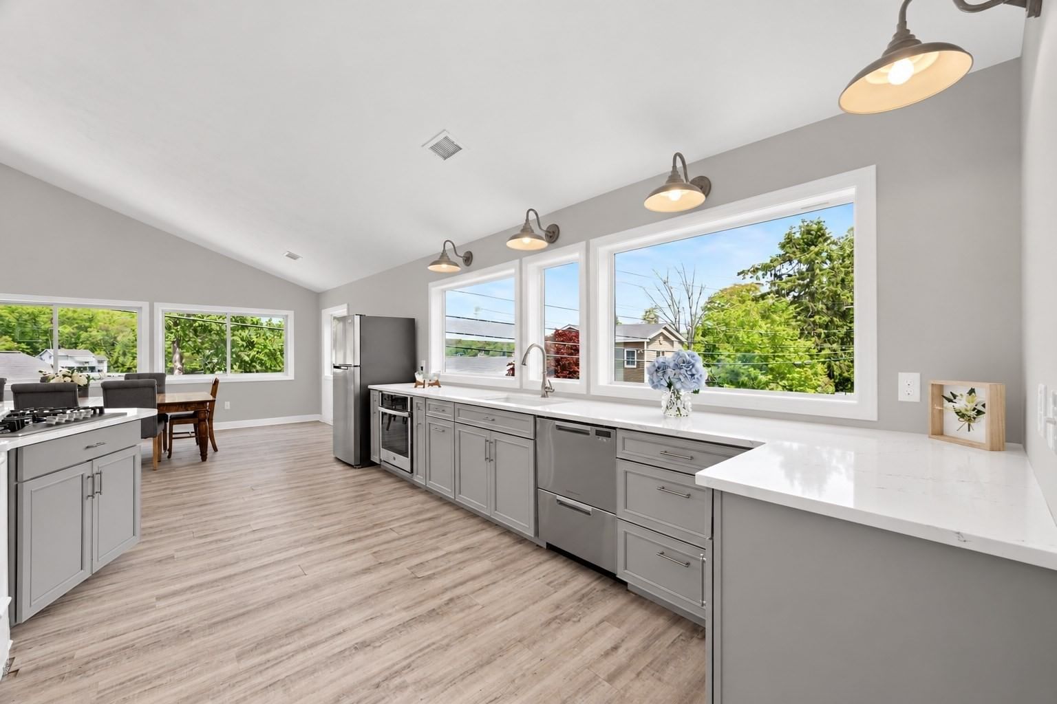 6 Wilson Ave Spencer — Photo 5 of 20