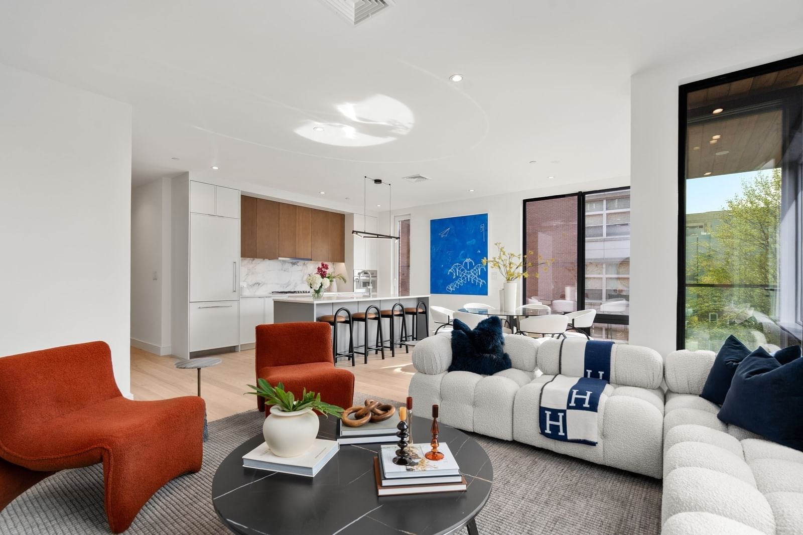 595 Albany Street #502 Boston — Photo 1 of 25