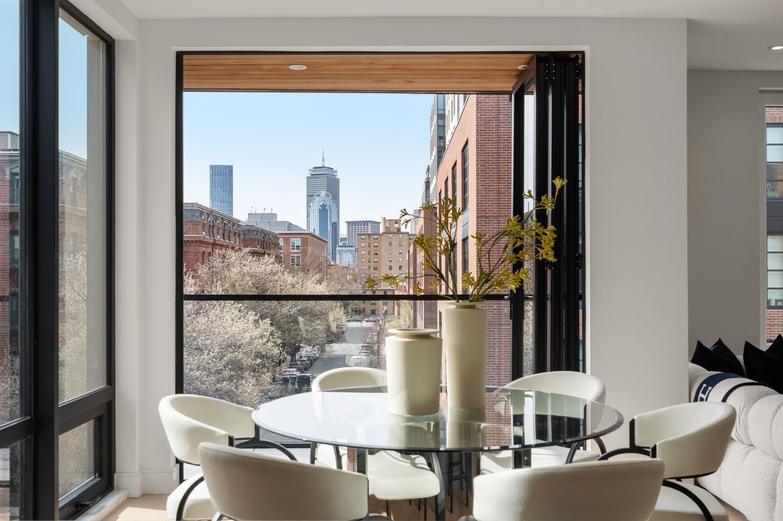 595 Albany Street #502 Boston — Photo 3 of 25
