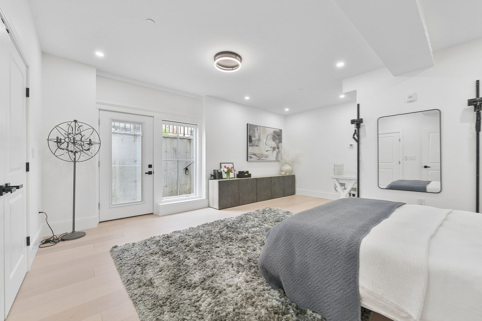100 White St #1 Boston — Photo 18 of 25