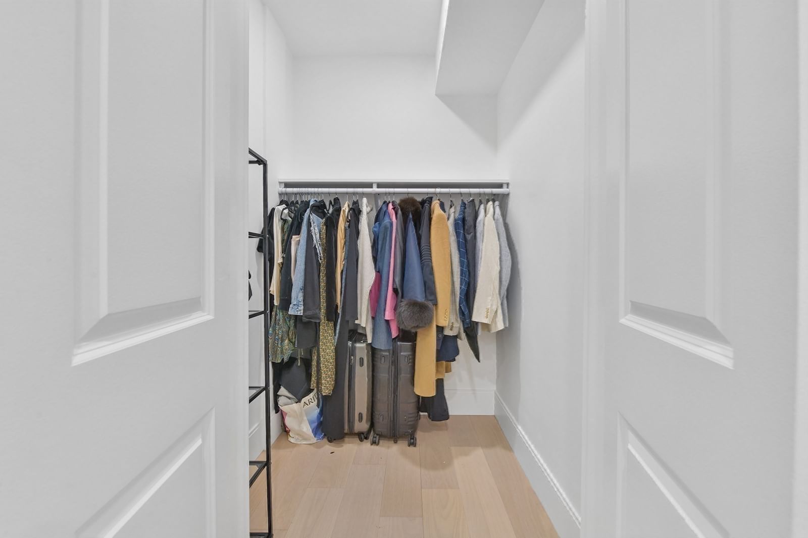 100 White St #1 Boston — Photo 19 of 25