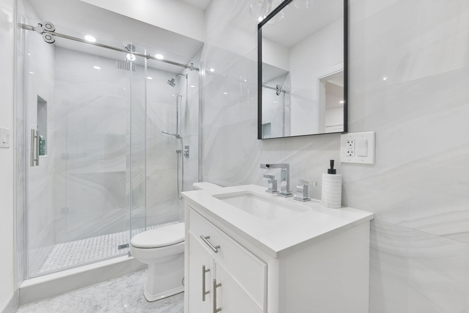100 White St #1 Boston — Photo 20 of 25