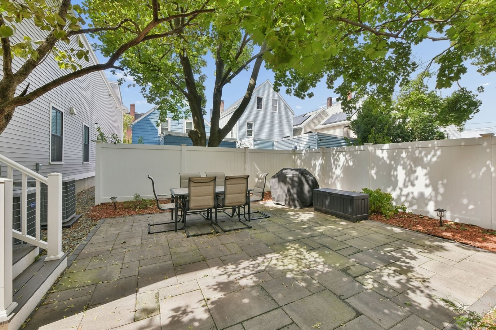 100 White St #1 Boston — Photo 22 of 25