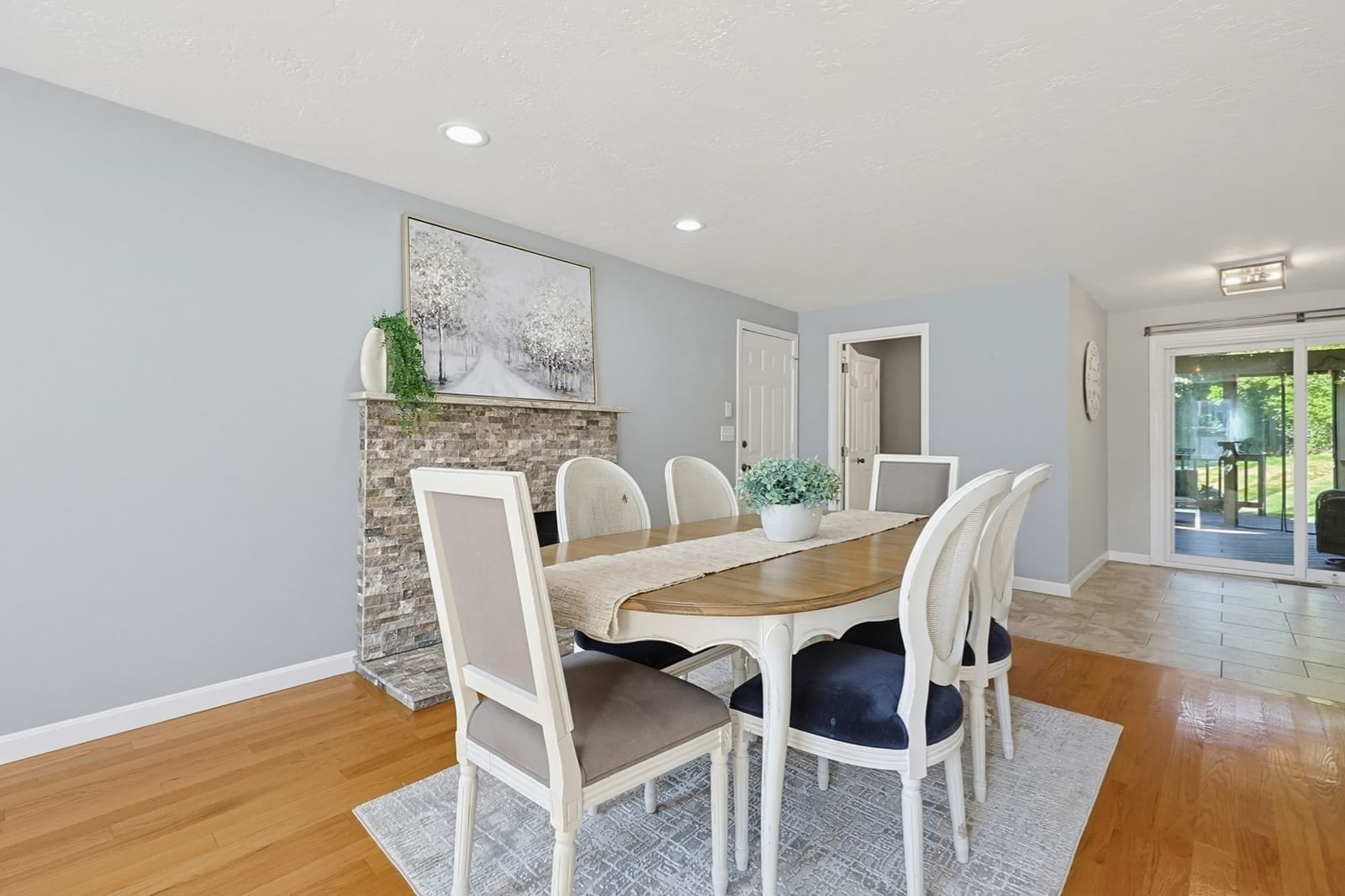 34 Zarek Dr Attleboro — Photo 16 of 42