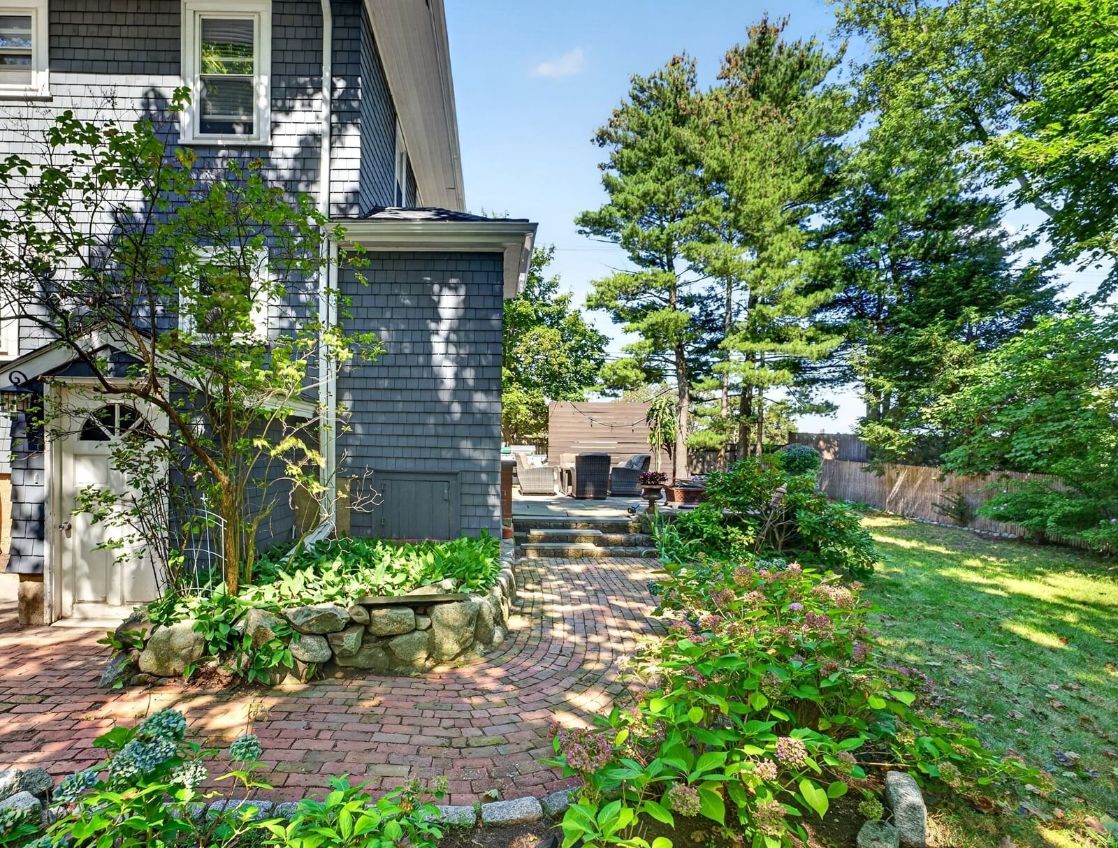 580 Highland Avenue Needham — Photo 23 of 24