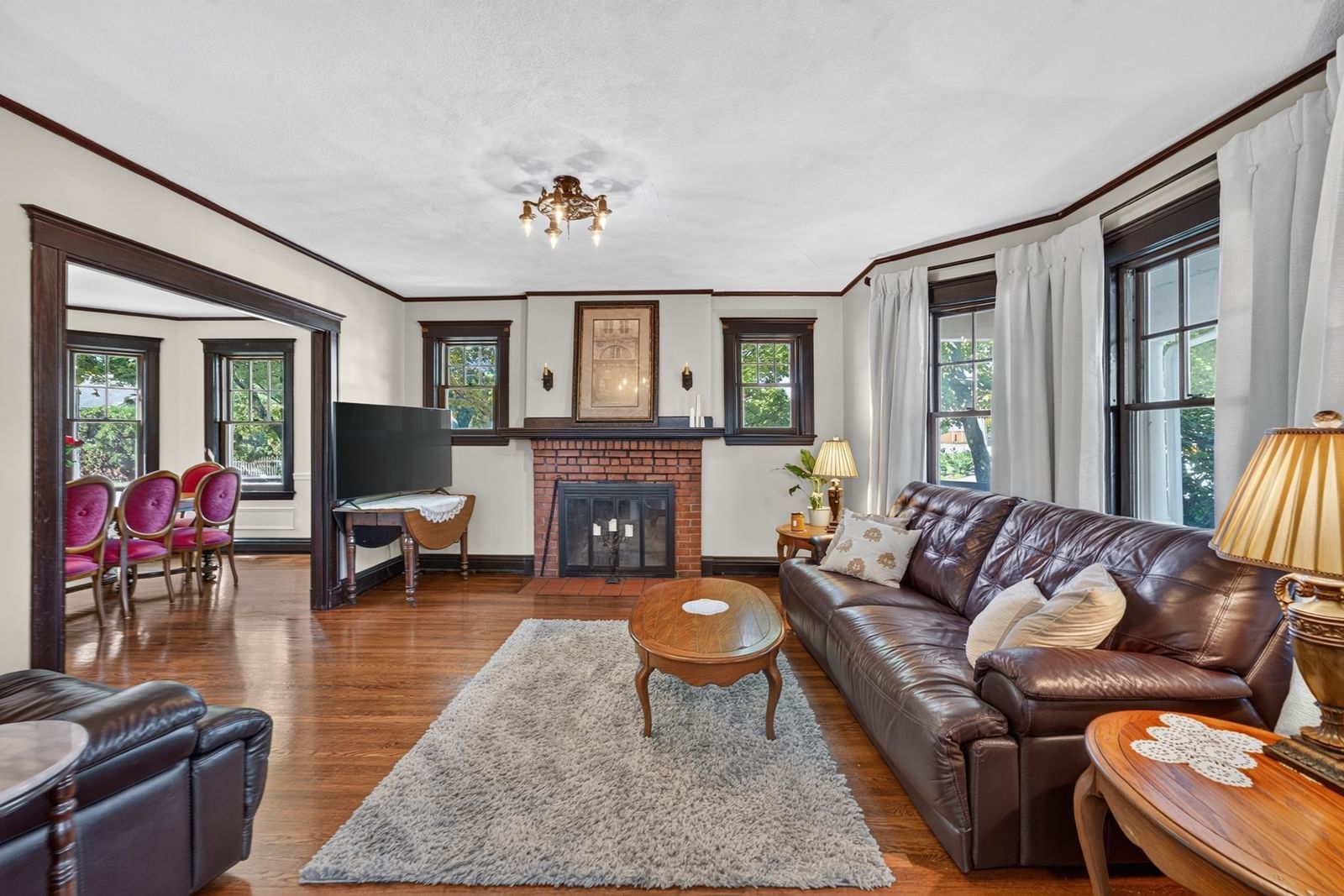 580 Highland Avenue Needham — Photo 5 of 24