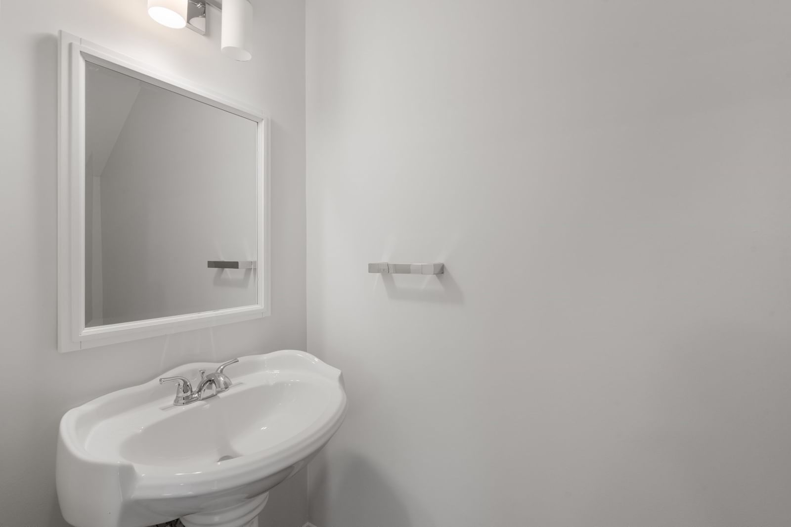 170 W Broadway #411 Boston — Photo 17 of 37