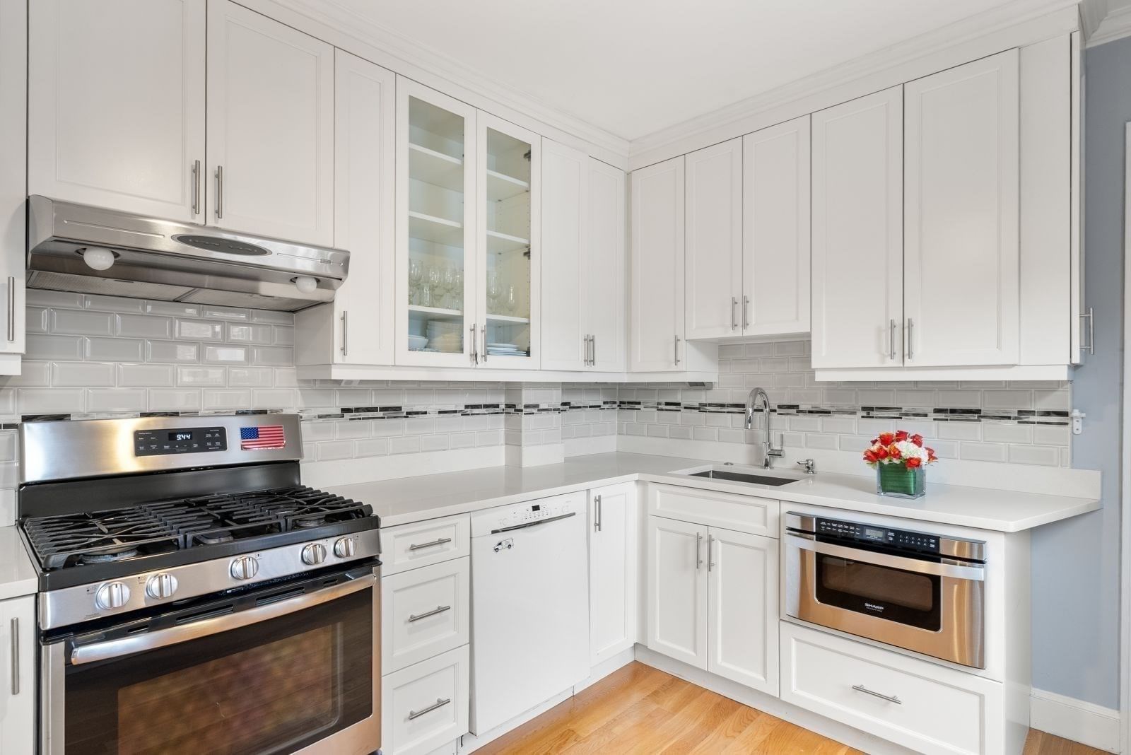 24 Auburn Street Boston — Photo 10 of 36