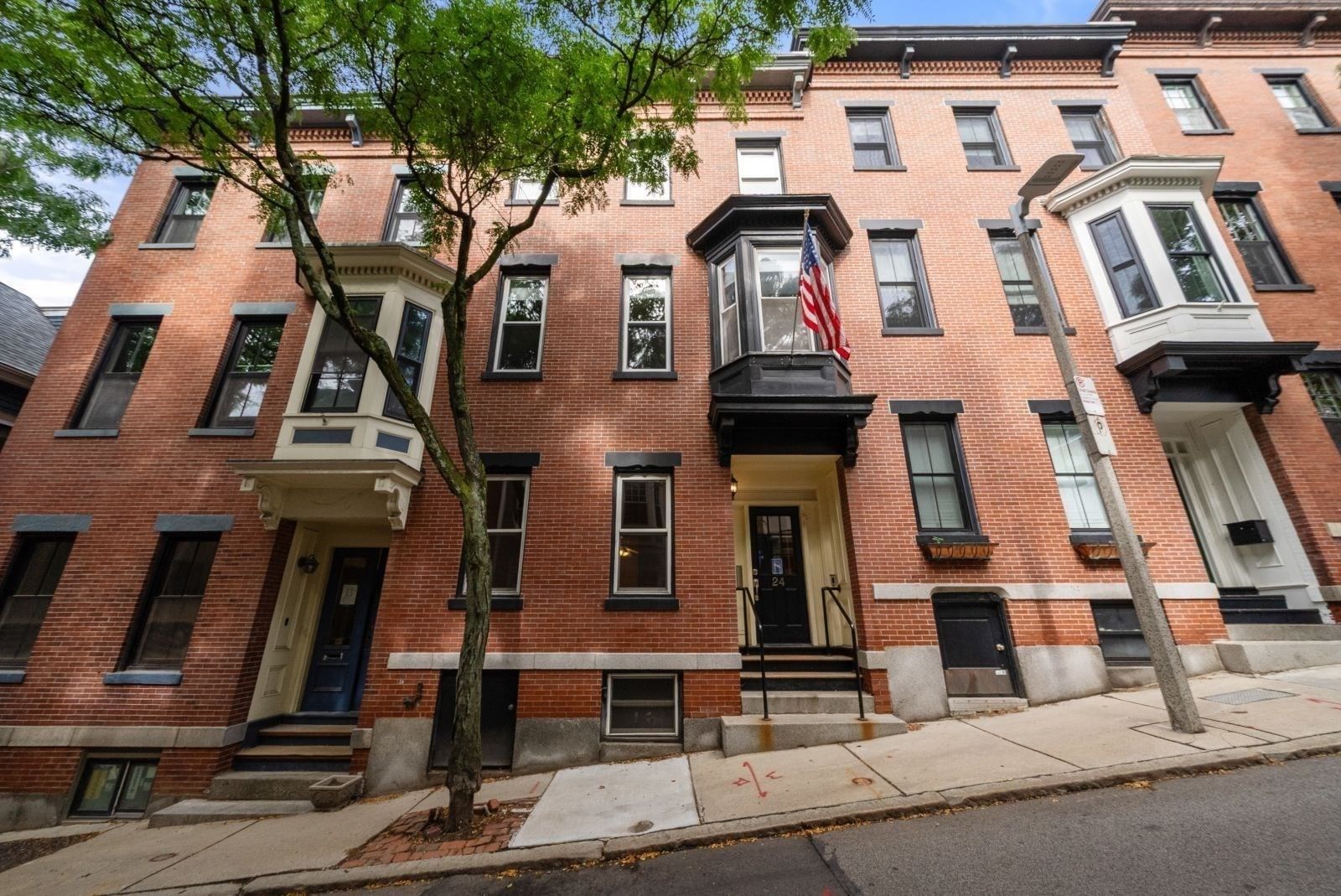 24 Auburn Street Boston — Photo 30 of 36