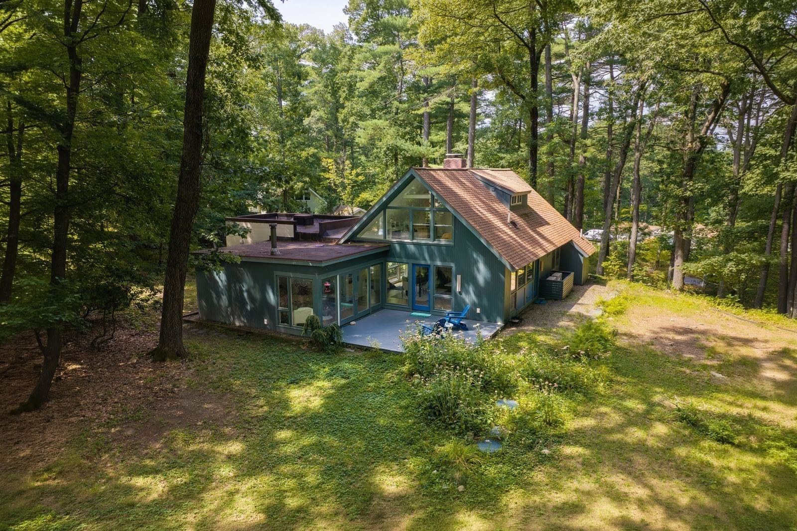 102 The Valley Rd Concord — Photo 22 of 25