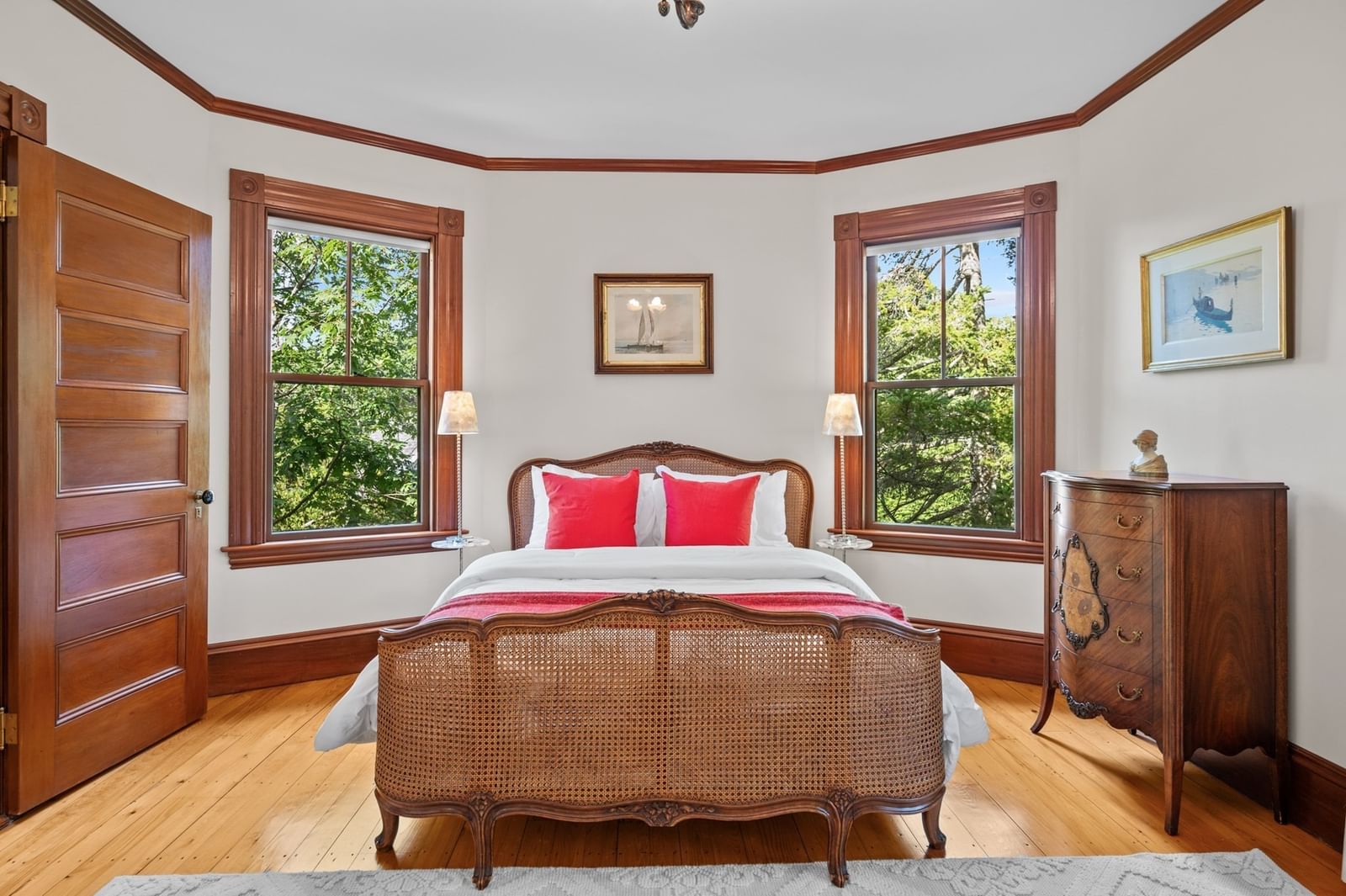 8 Cypress Rd Wellesley — Photo 16 of 25