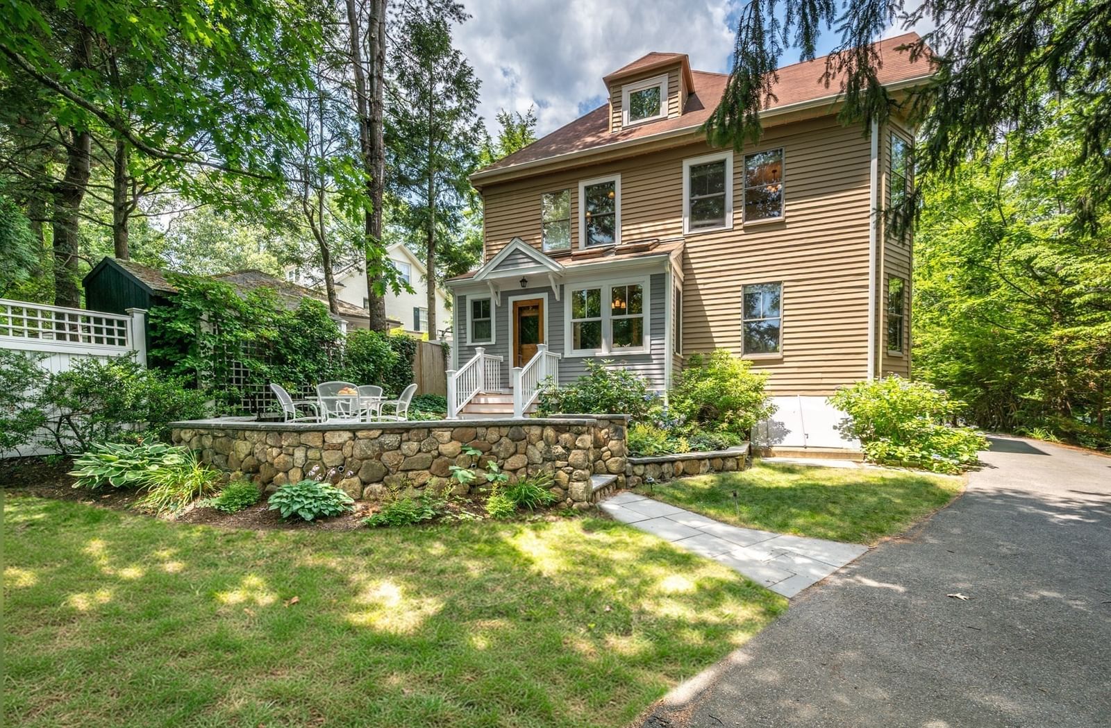 8 Cypress Rd Wellesley — Photo 23 of 25