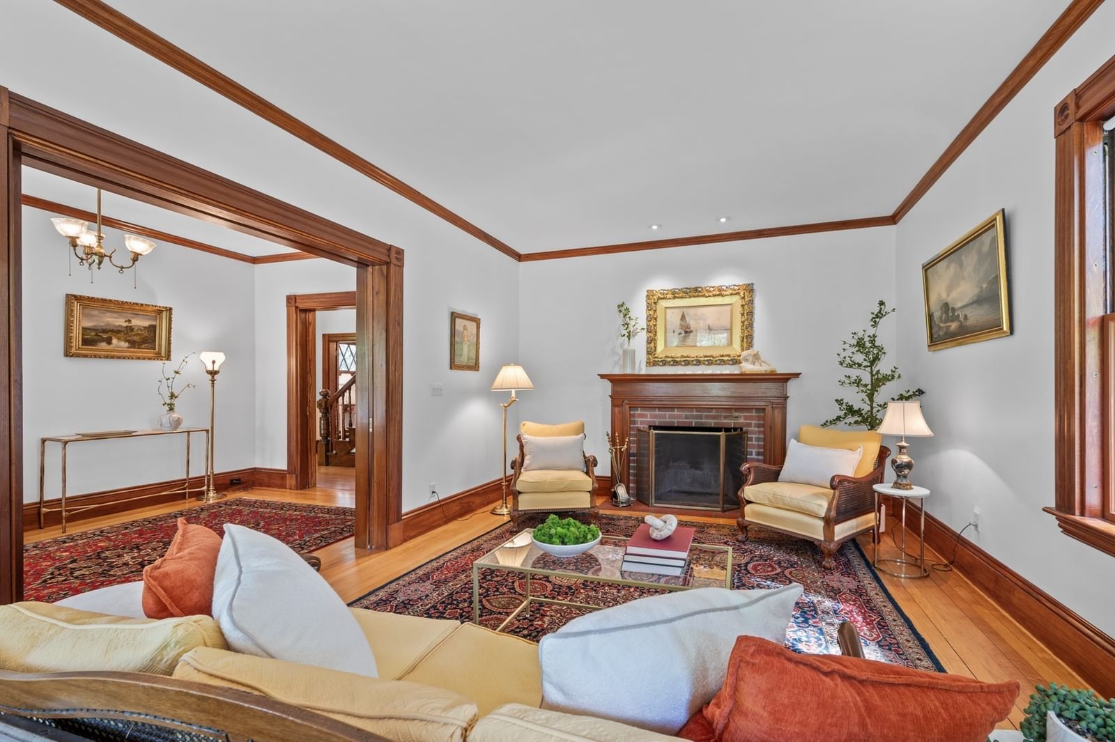 8 Cypress Rd Wellesley — Photo 4 of 25