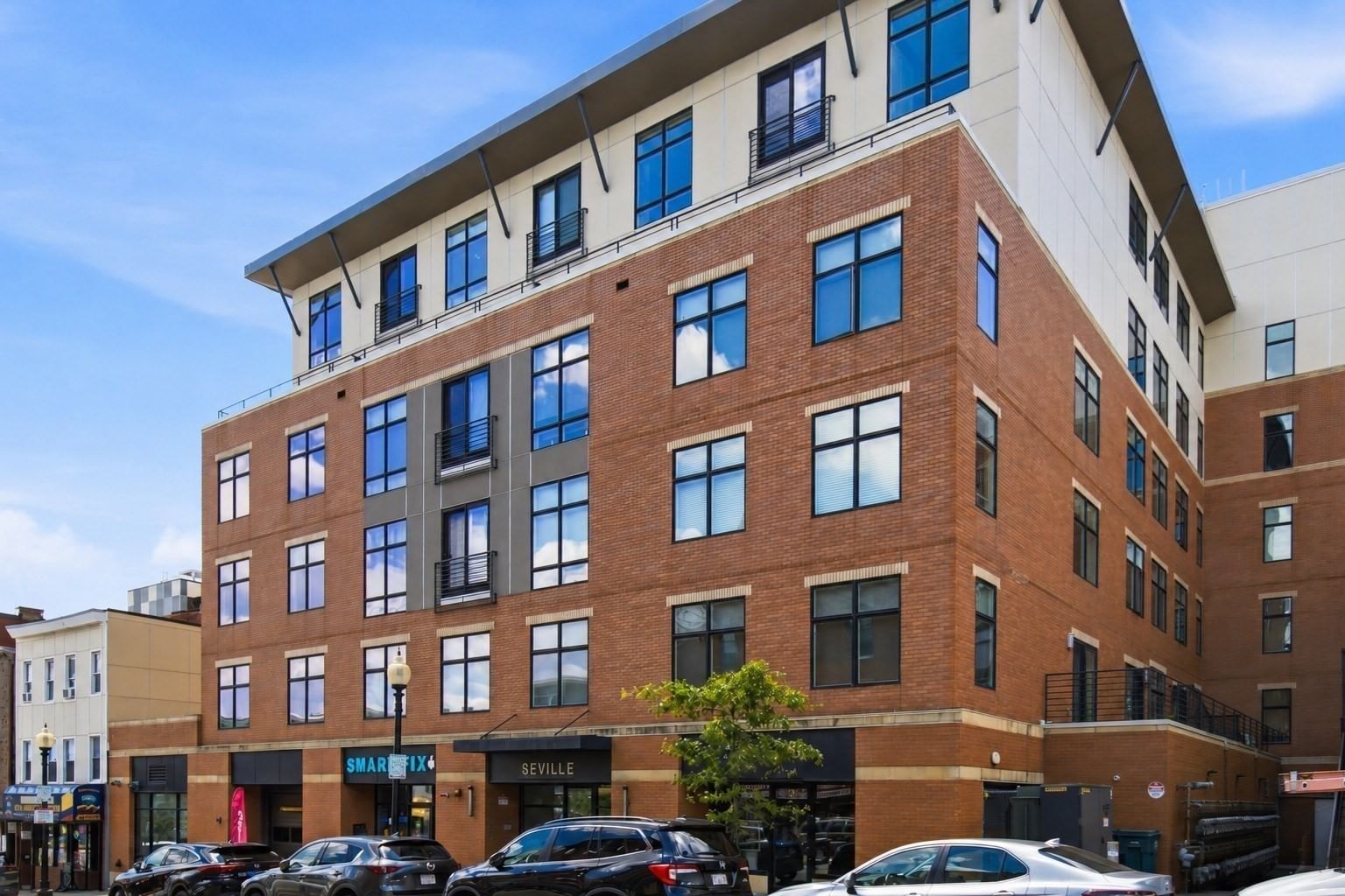 250 Meridian Street #209 Boston — Photo 16 of 17