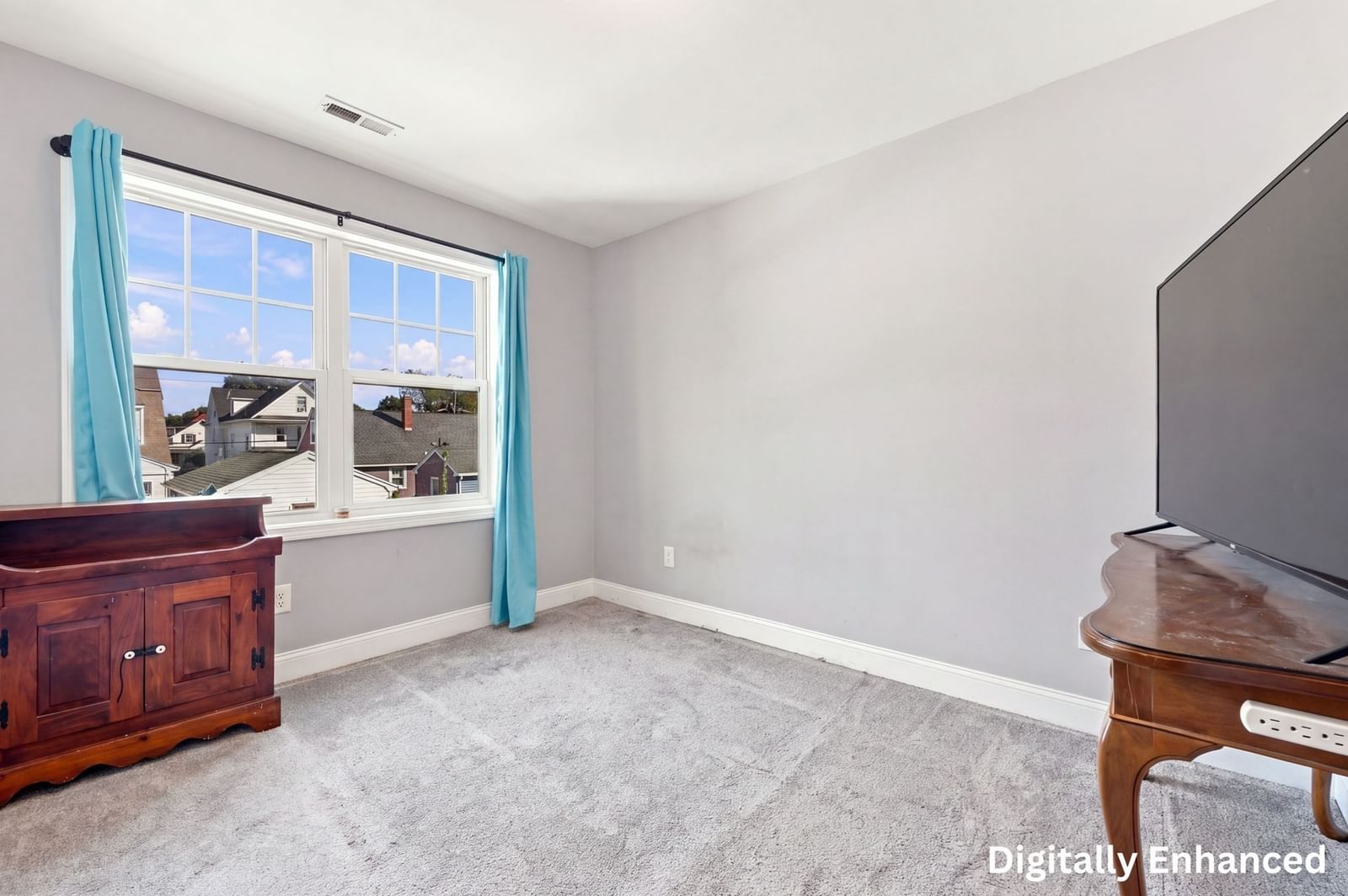 9 Mcguigan Circle Lowell — Photo 10 of 22