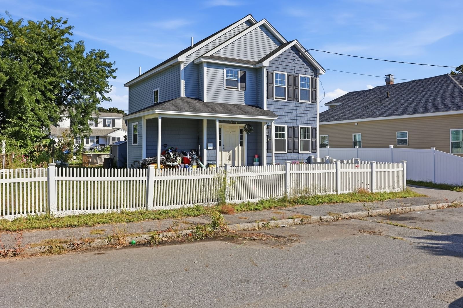 9 Mcguigan Circle Lowell — Photo 2 of 22