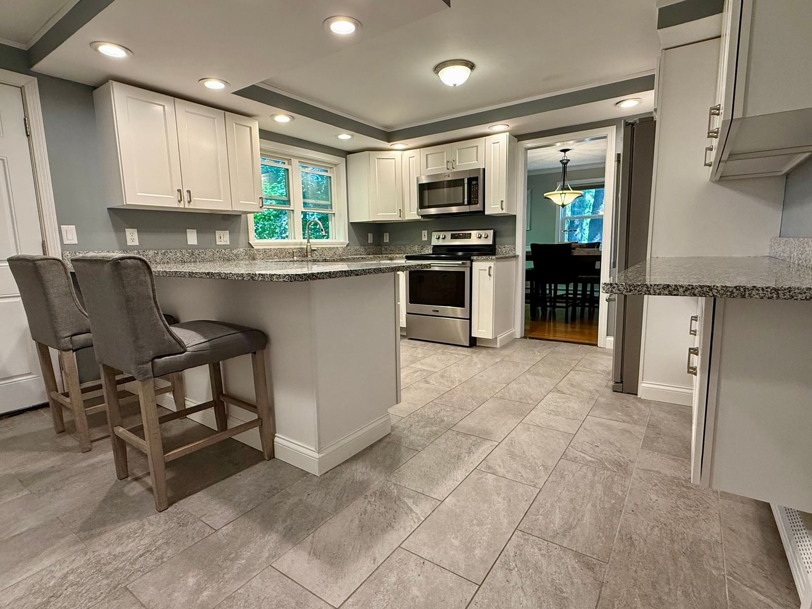19 Shady Hill Ln Reading — Photo 7 of 22