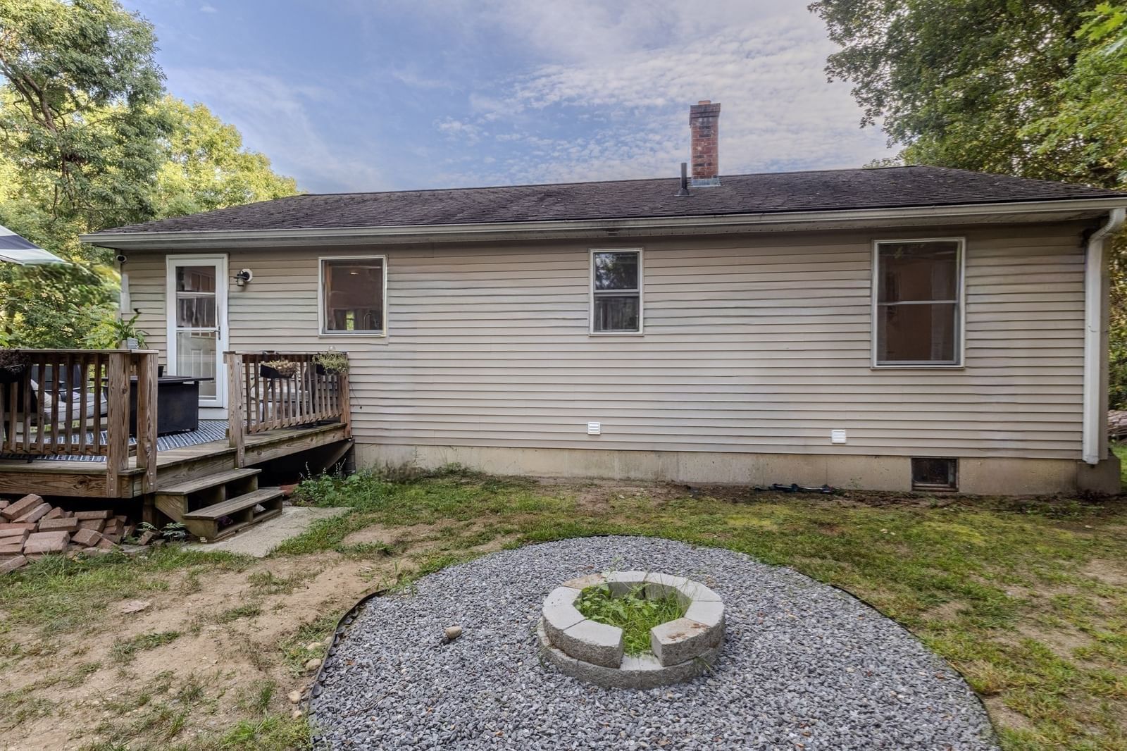 91 Wendell St Athol — Photo 17 of 21