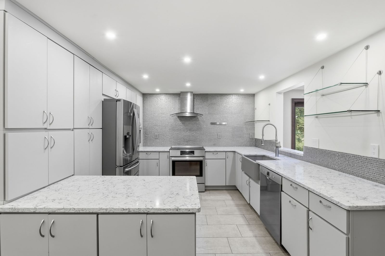 50 Heald Rd Carlisle — Photo 8 of 41