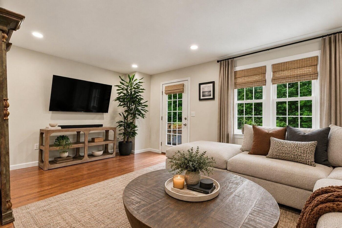 6 Waltham Dr #6 Plainville — Photo 3 of 23