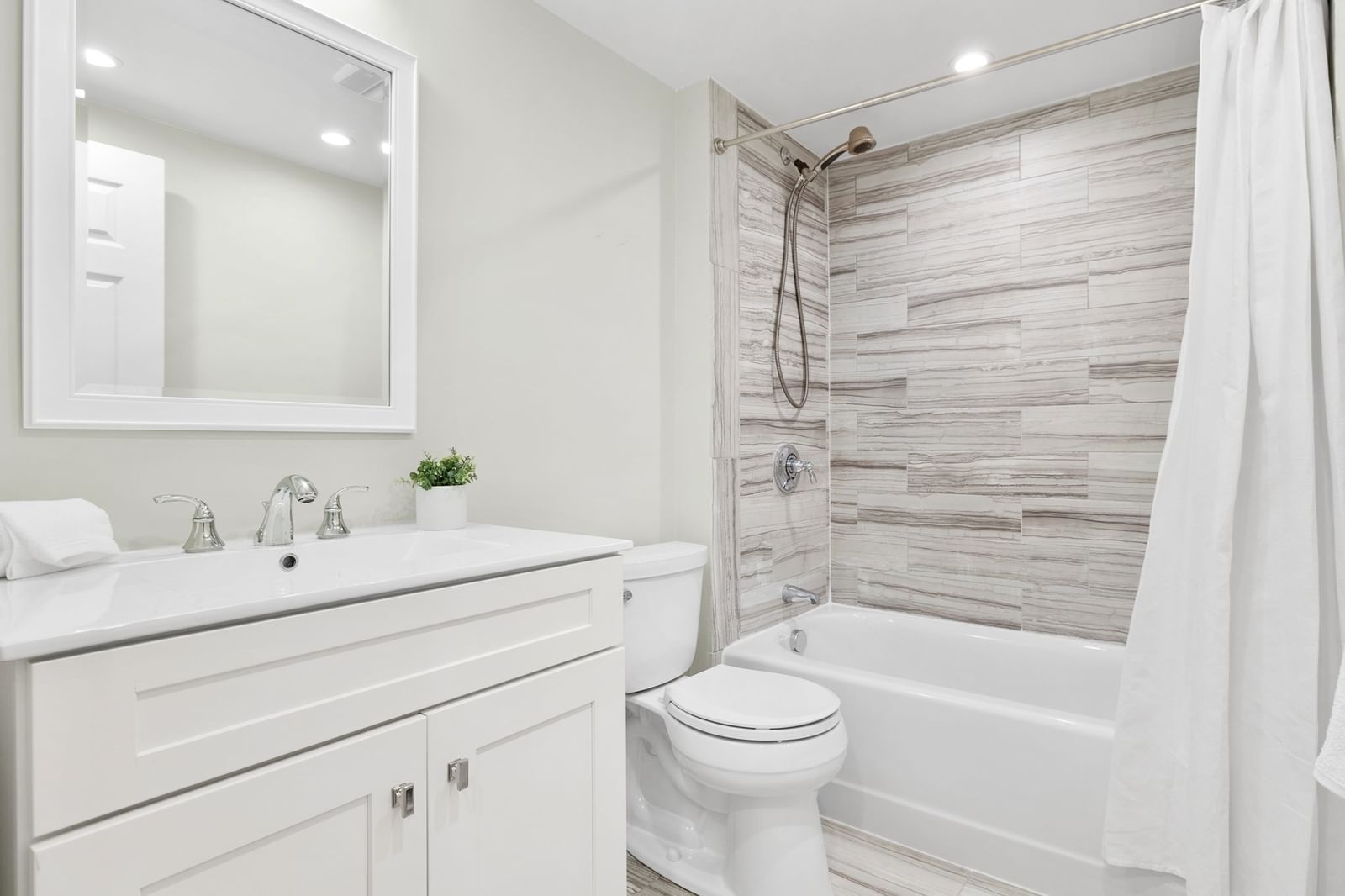 47 Harvard St #B403 Boston — Photo 17 of 33