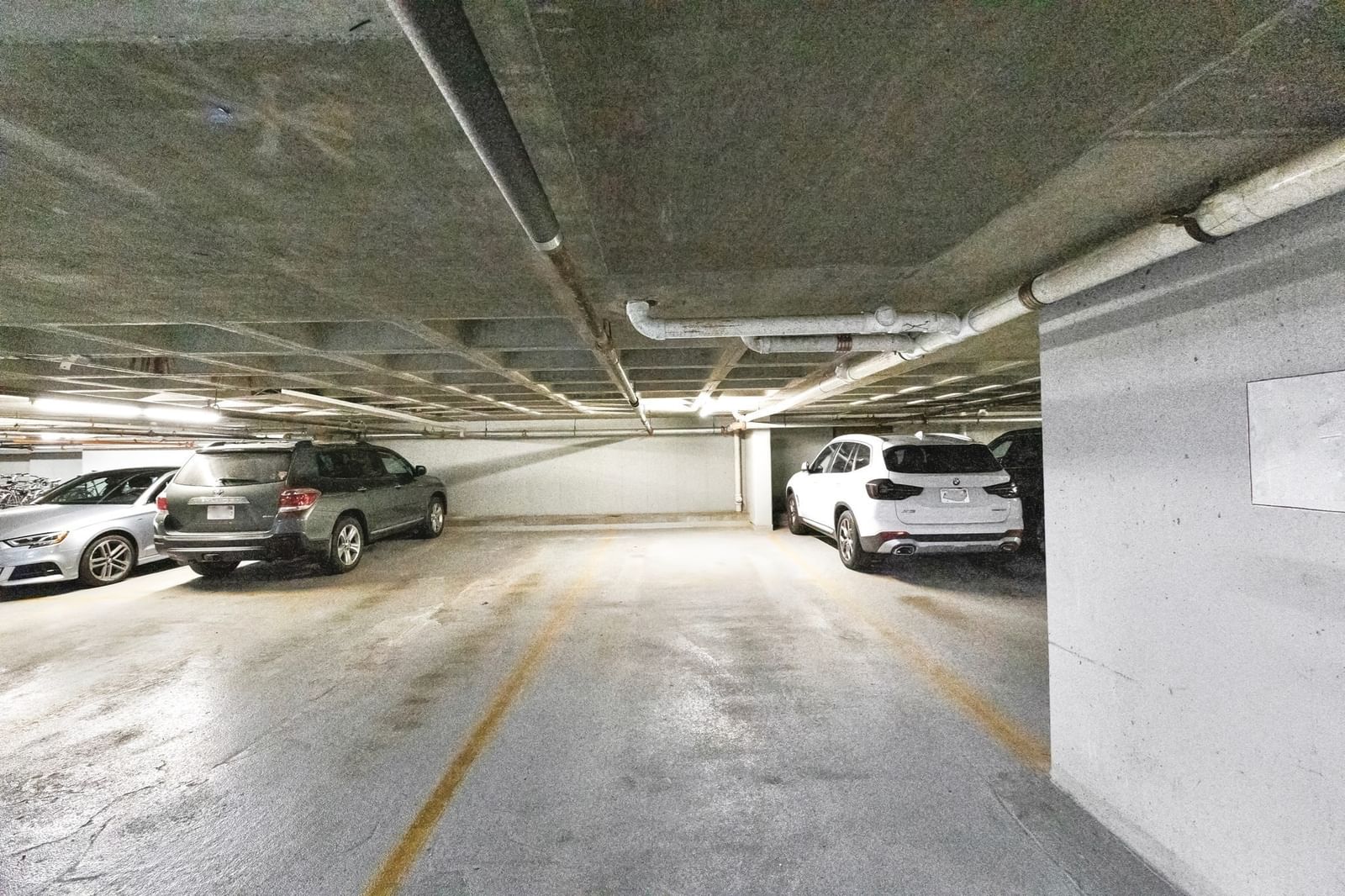 47 Harvard St #B403 Boston — Photo 23 of 33