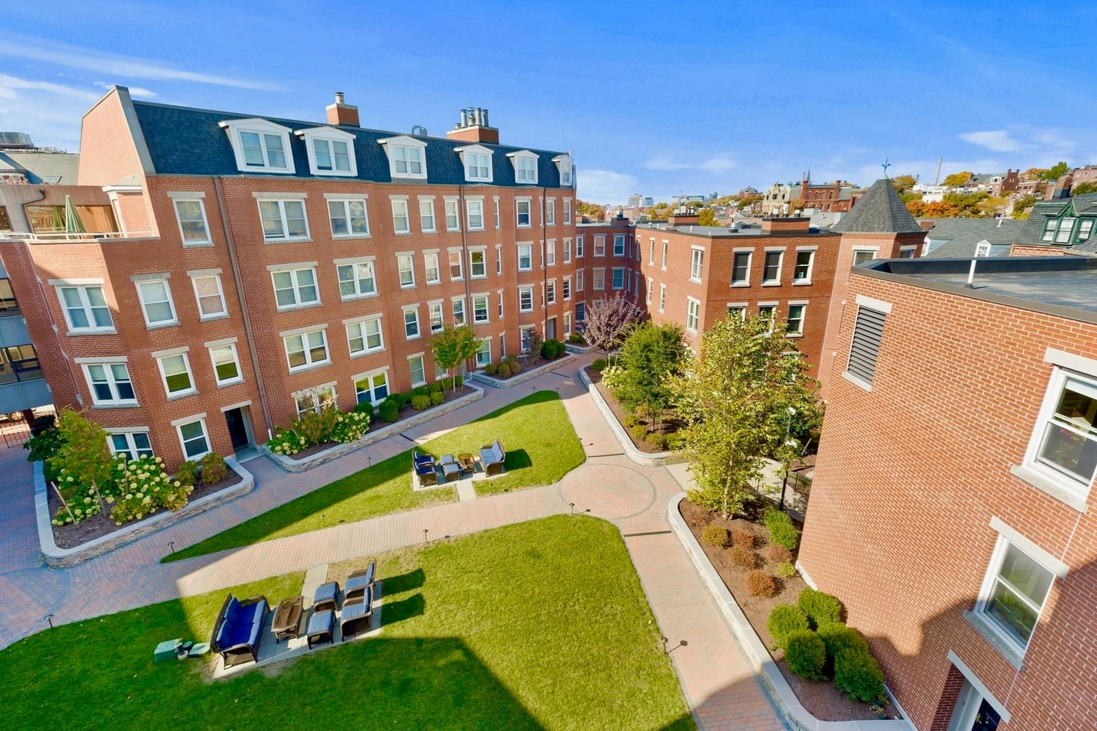 47 Harvard St #B403 Boston — Photo 26 of 33