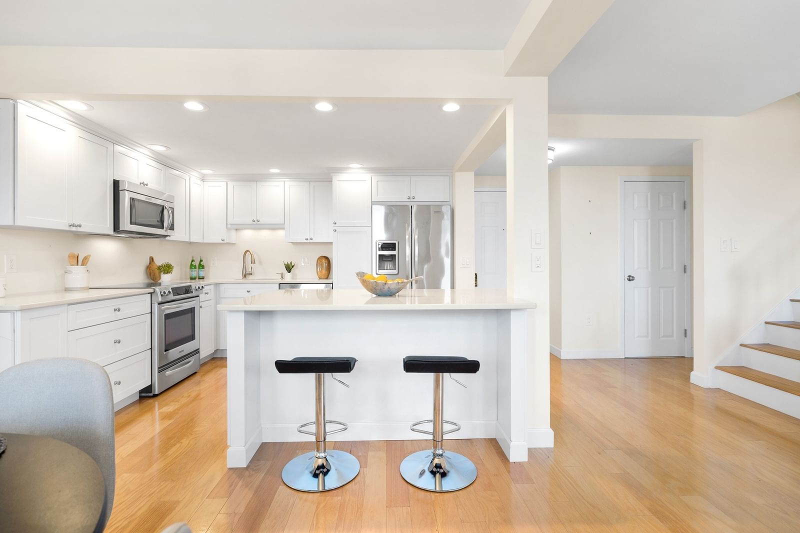 47 Harvard St #B403 Boston — Photo 6 of 33