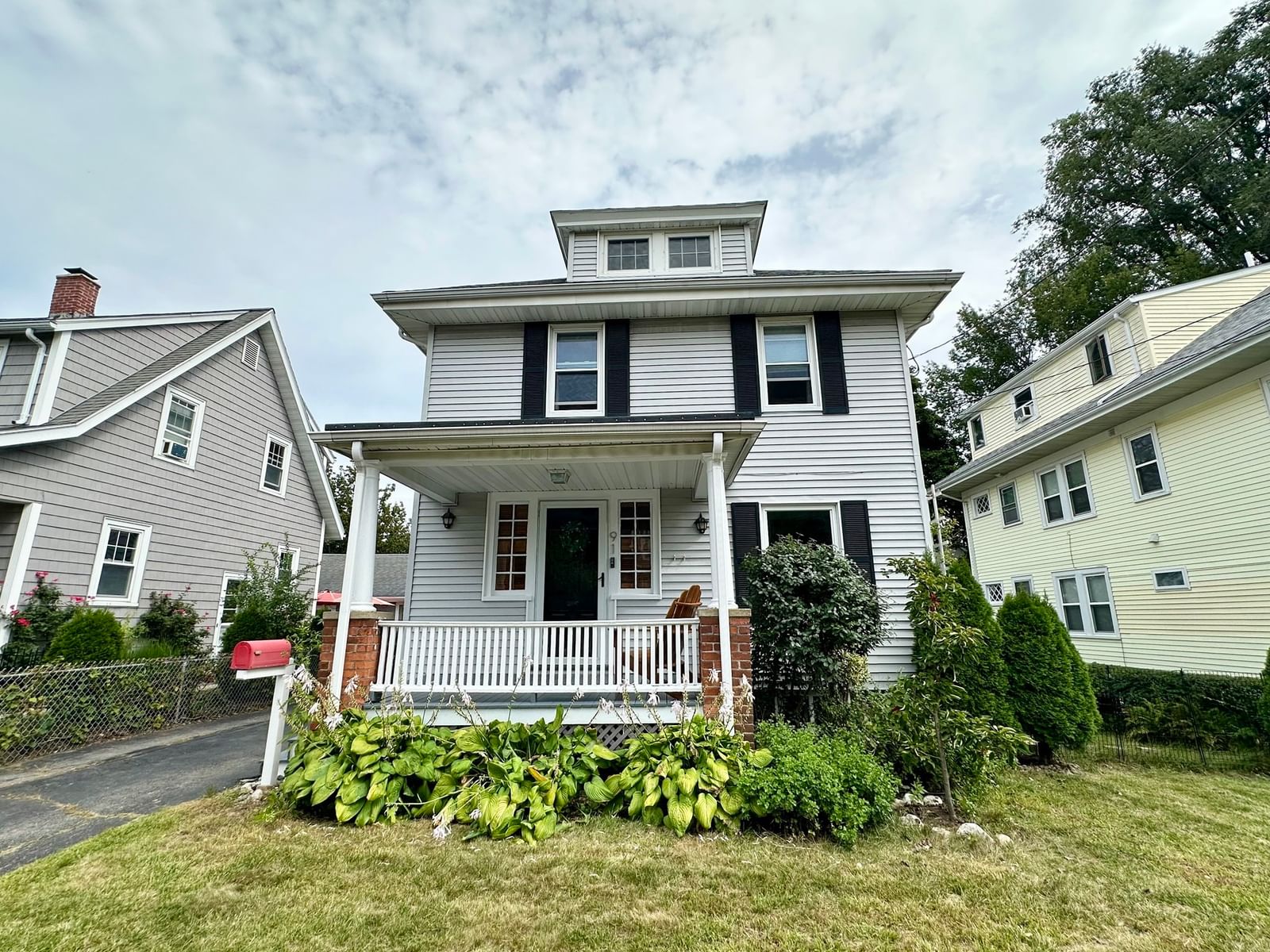 Property at 91 Davis St, Quincy, MA 02170