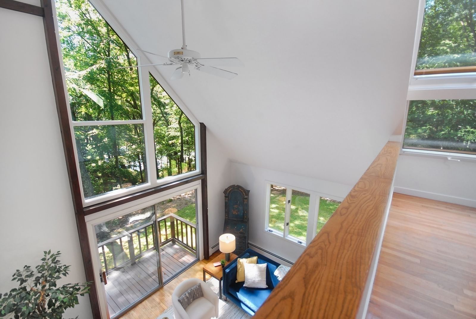 111 South Great Rd Lincoln — Photo 19 of 40