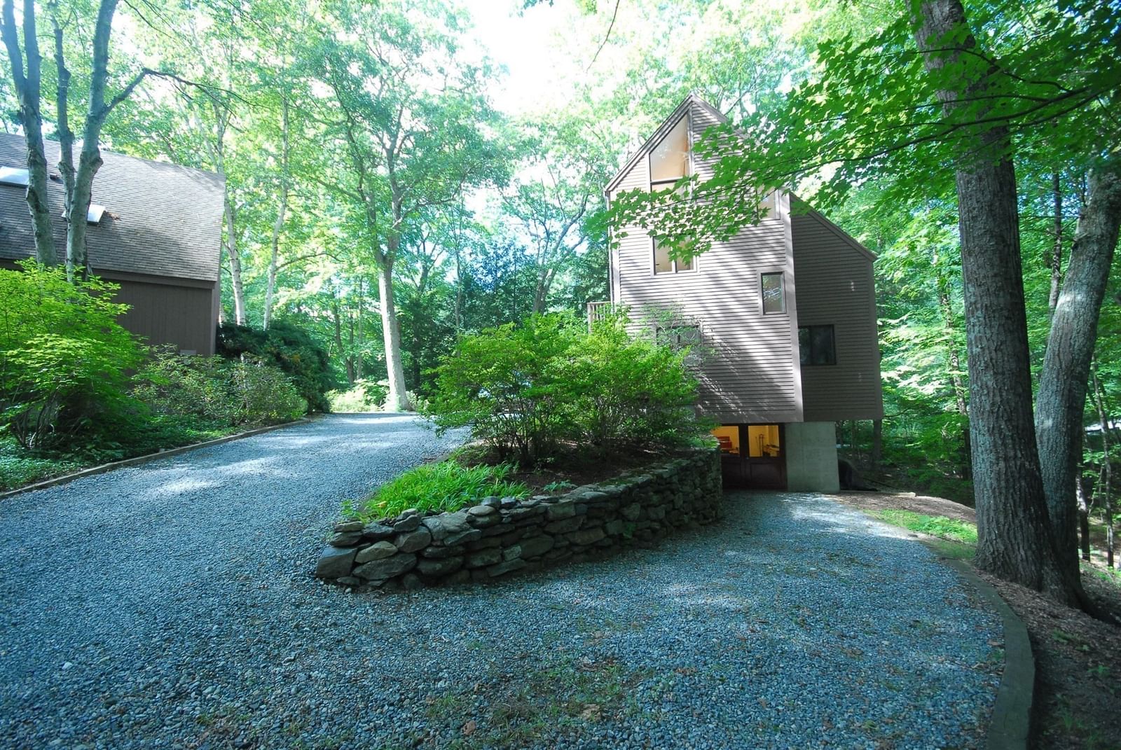 111 South Great Rd Lincoln — Photo 36 of 40