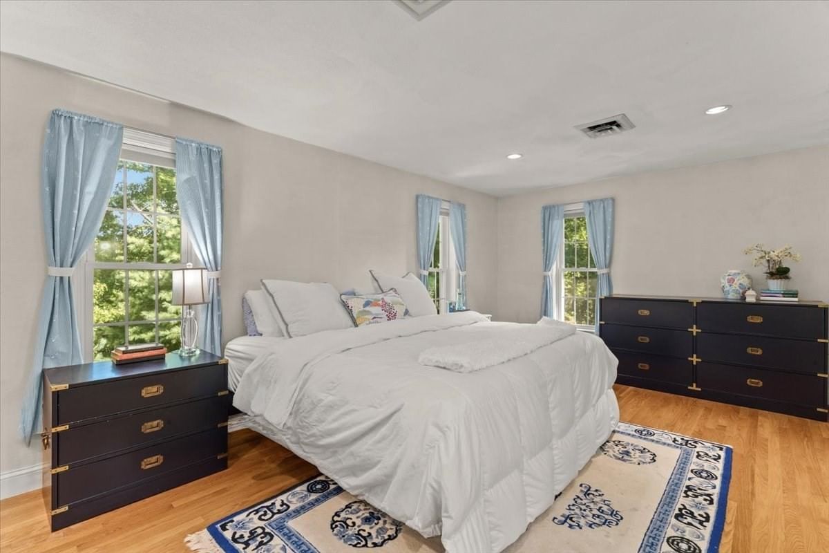521 West Street #12 Duxbury — Photo 16 of 32