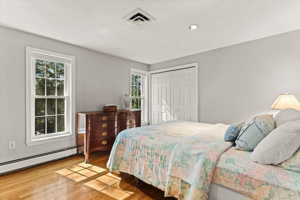 521 West Street #12 Duxbury — Photo 21 of 32