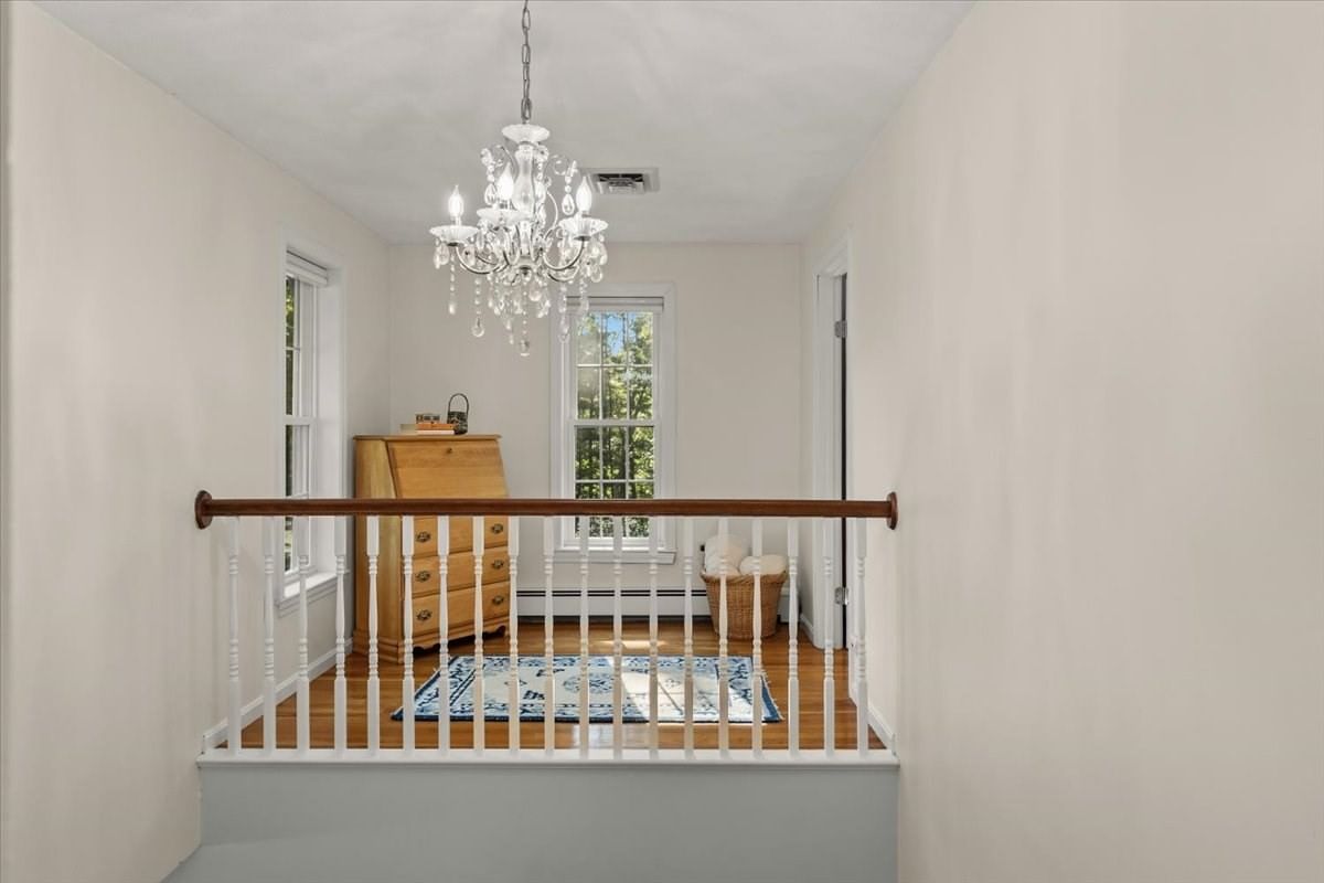 521 West Street #12 Duxbury — Photo 25 of 32