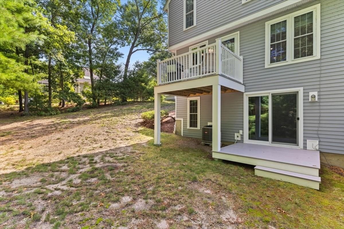 521 West Street #12 Duxbury — Photo 28 of 32