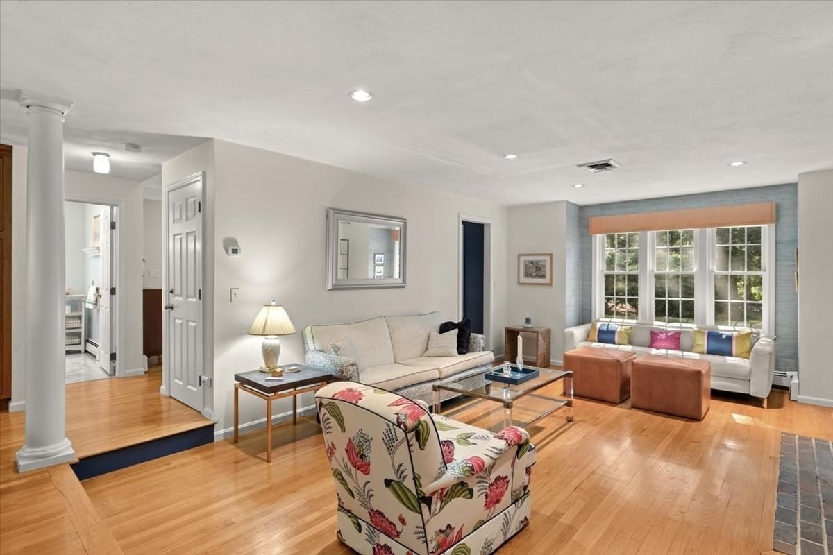 521 West Street #12 Duxbury — Photo 9 of 32