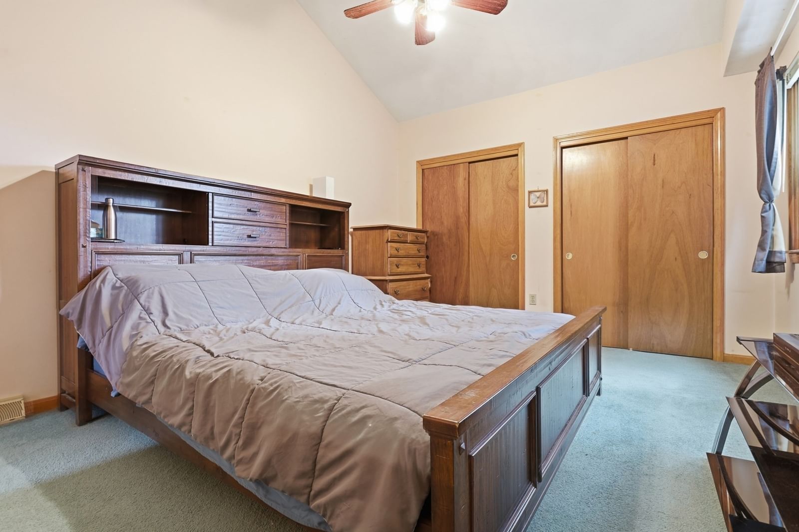 34 Oak Knoll Rd Lowell — Photo 12 of 22