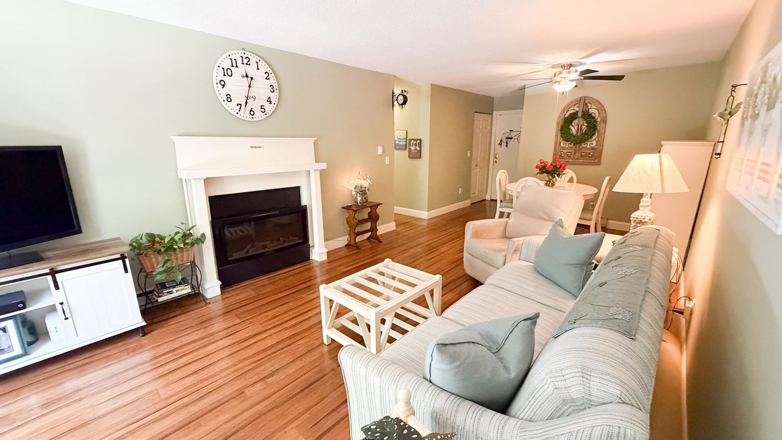 250 Nesmith St #C9 Lowell — Photo 2 of 37