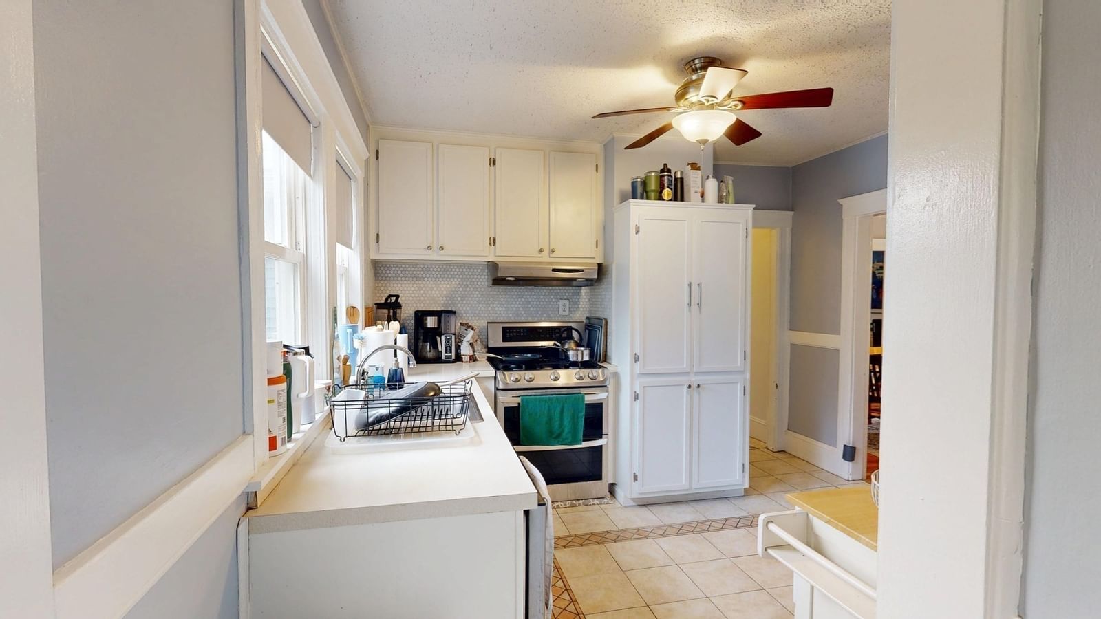 75 Bowen Ave Medford — Photo 13 of 26