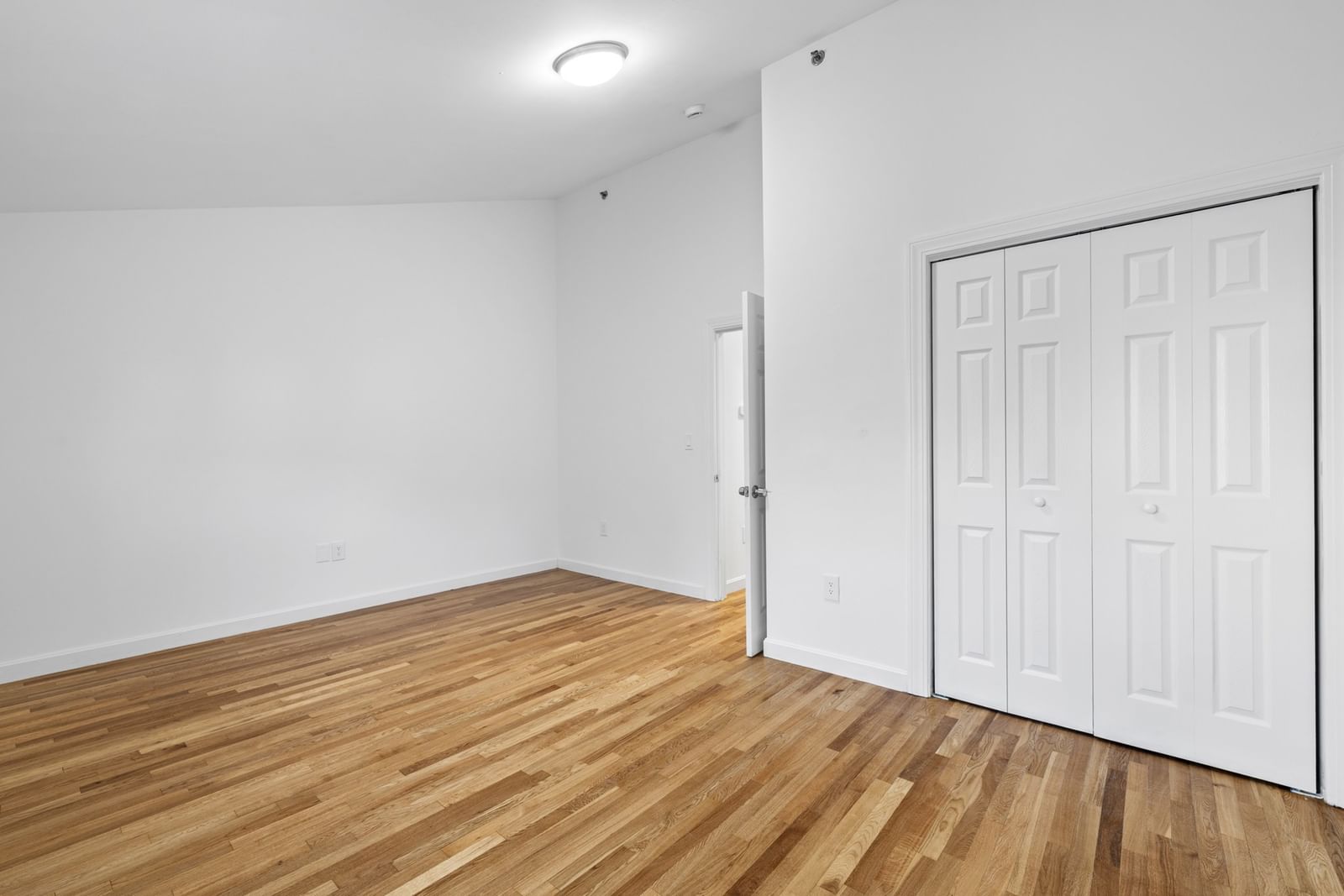 218 Humboldt Ave #218 Boston — Photo 23 of 33