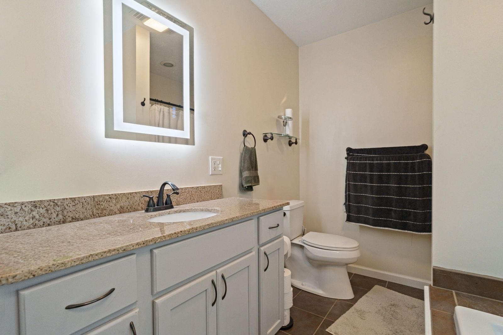 48 Orchard St Belchertown — Photo 16 of 42
