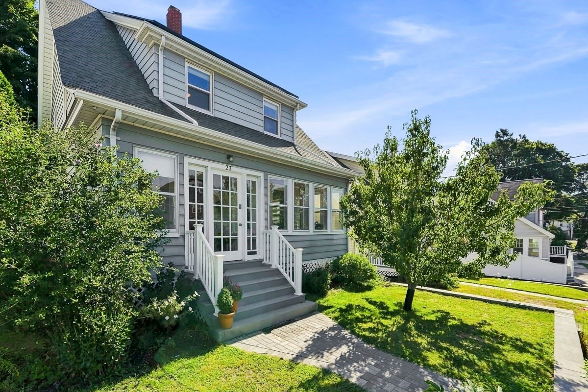 23 Brooklawn Terrace Lynn — Photo 2 of 42