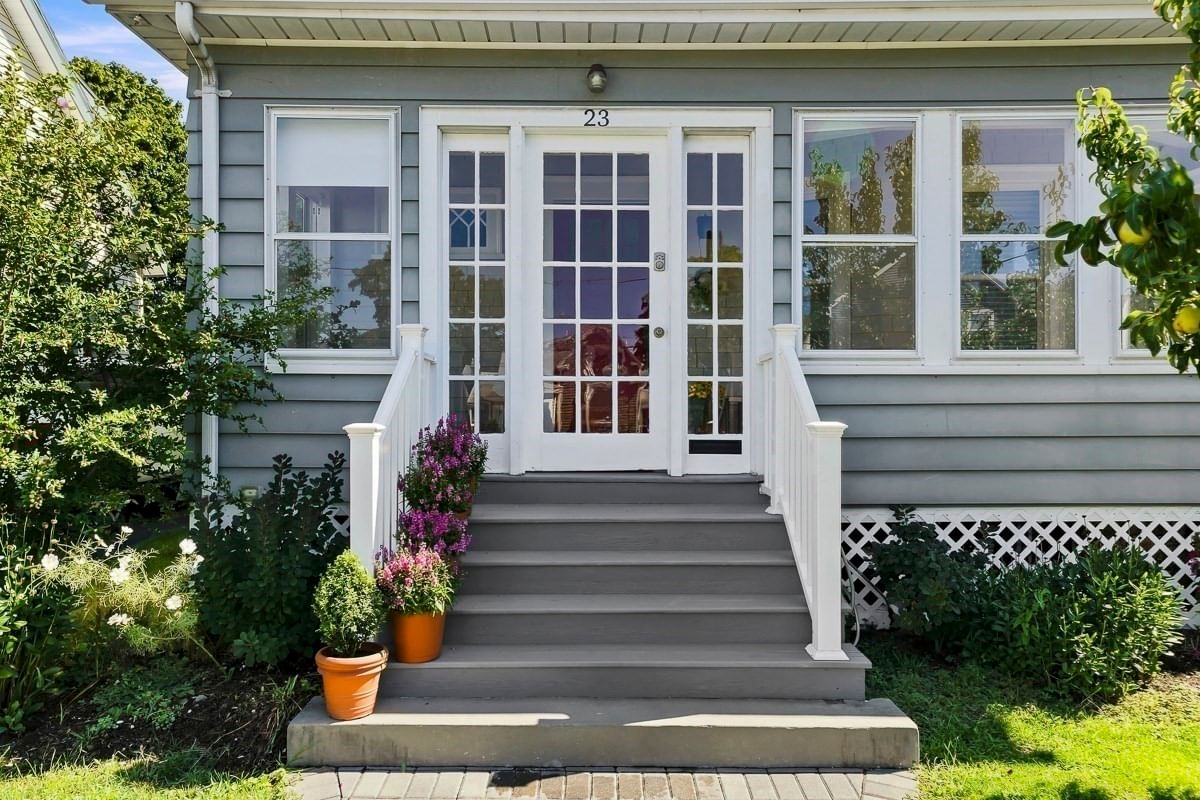 23 Brooklawn Terrace Lynn — Photo 3 of 42