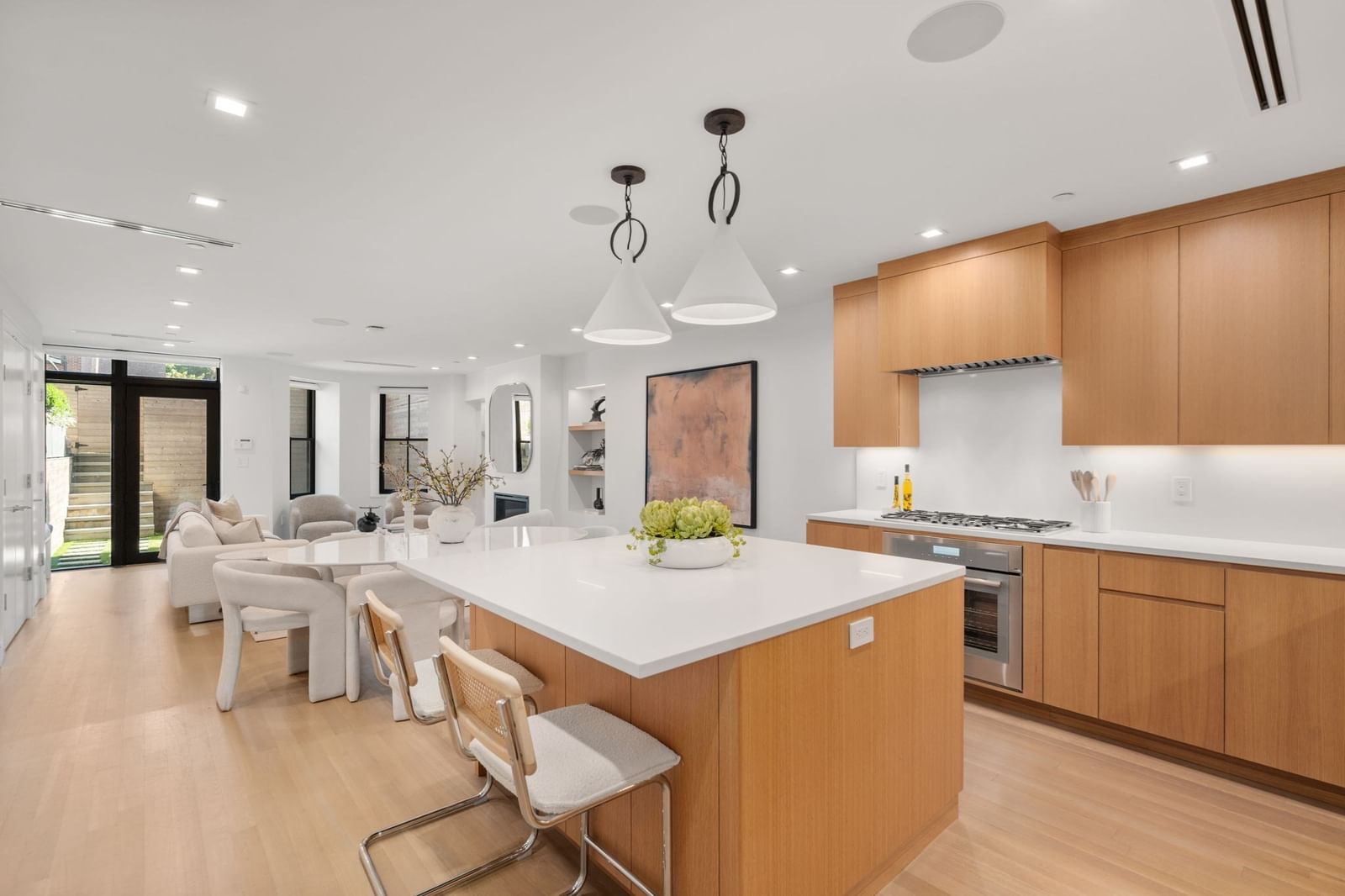 189 W Brookline St Boston — Photo 5 of 42