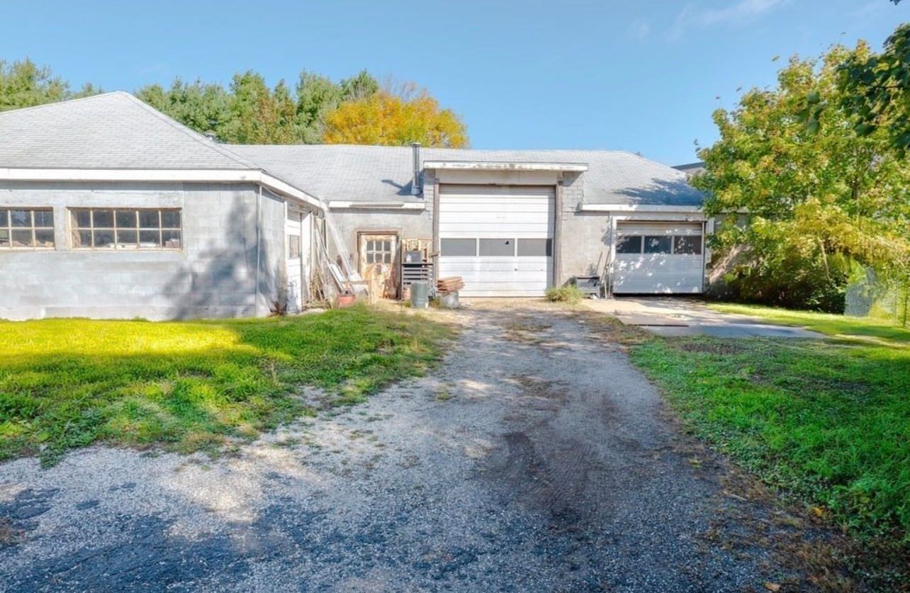 15 Shirley St Fairhaven — Photo 1 of 10