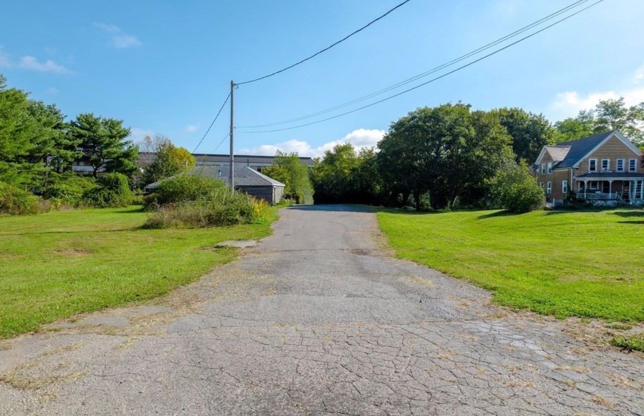 15 Shirley St Fairhaven — Photo 5 of 10