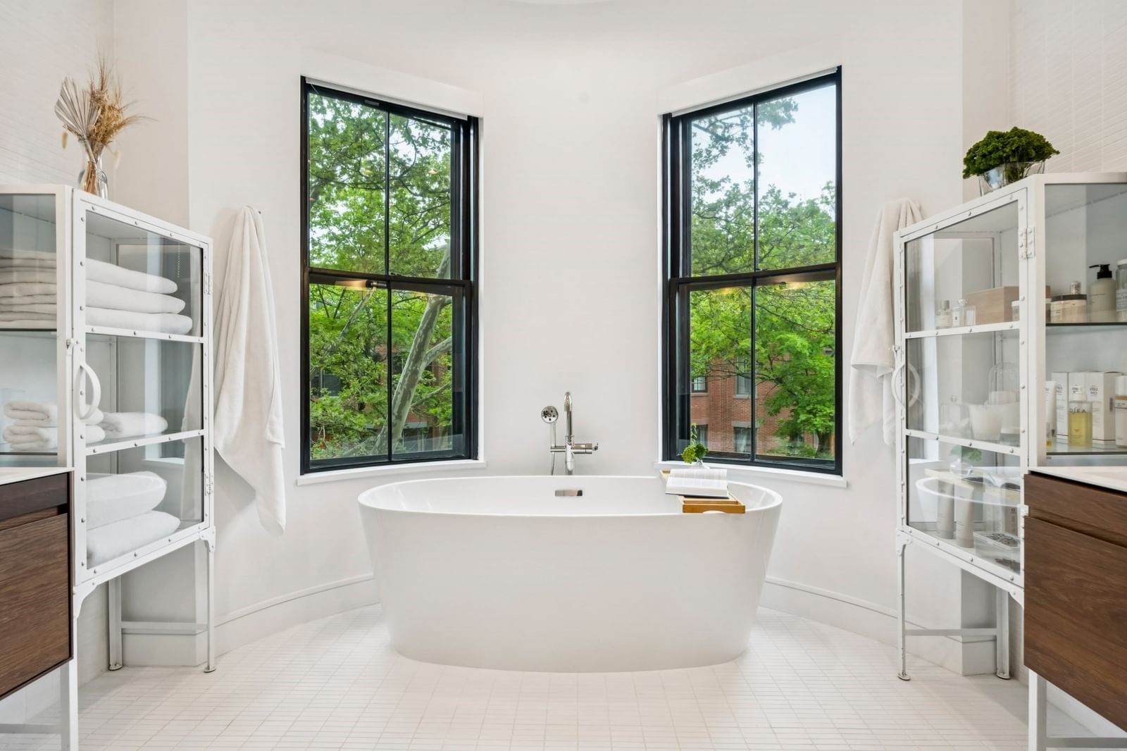 189 W Brookline St Boston — Photo 27 of 42