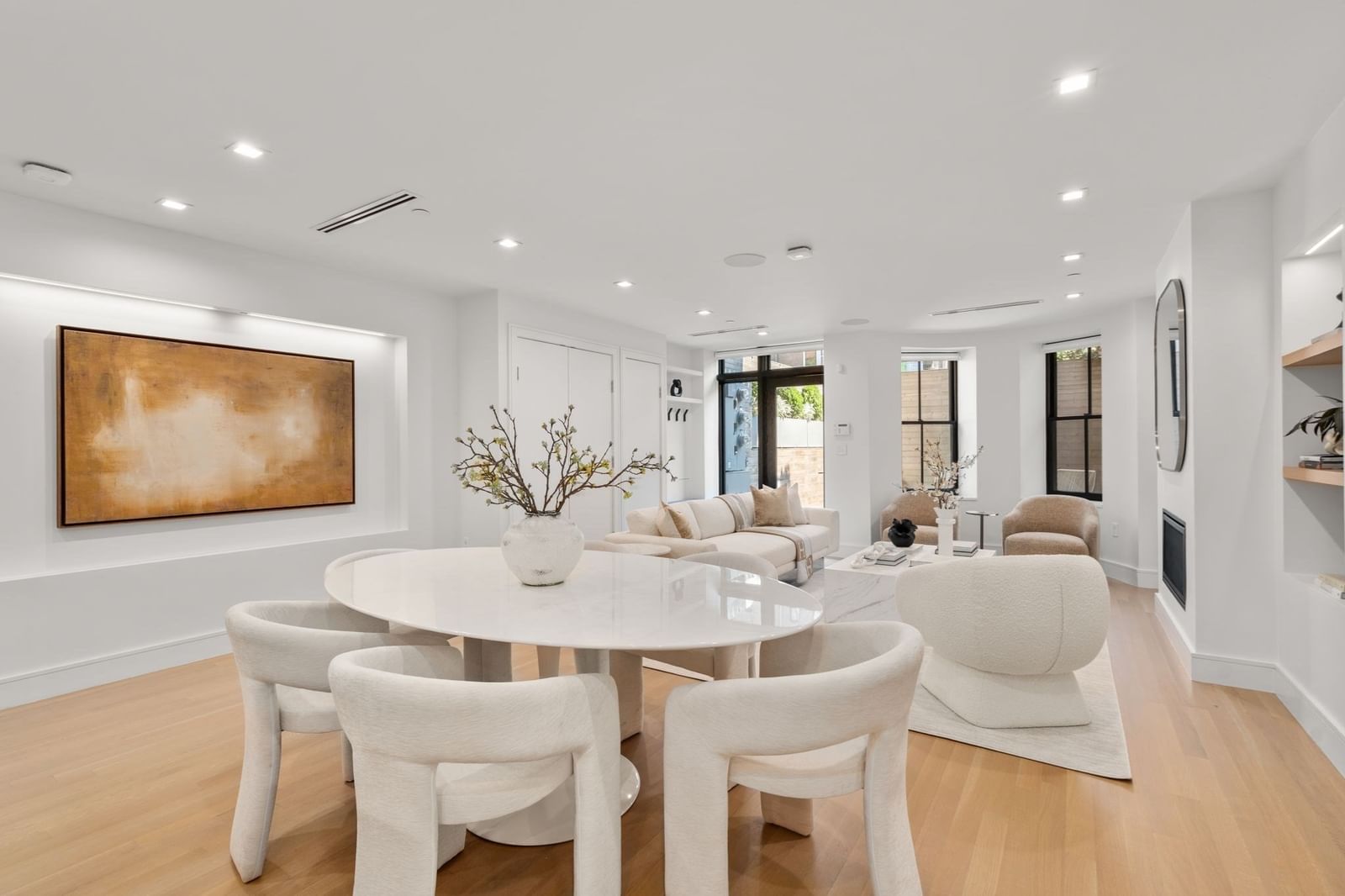 189 W Brookline St Boston — Photo 7 of 42