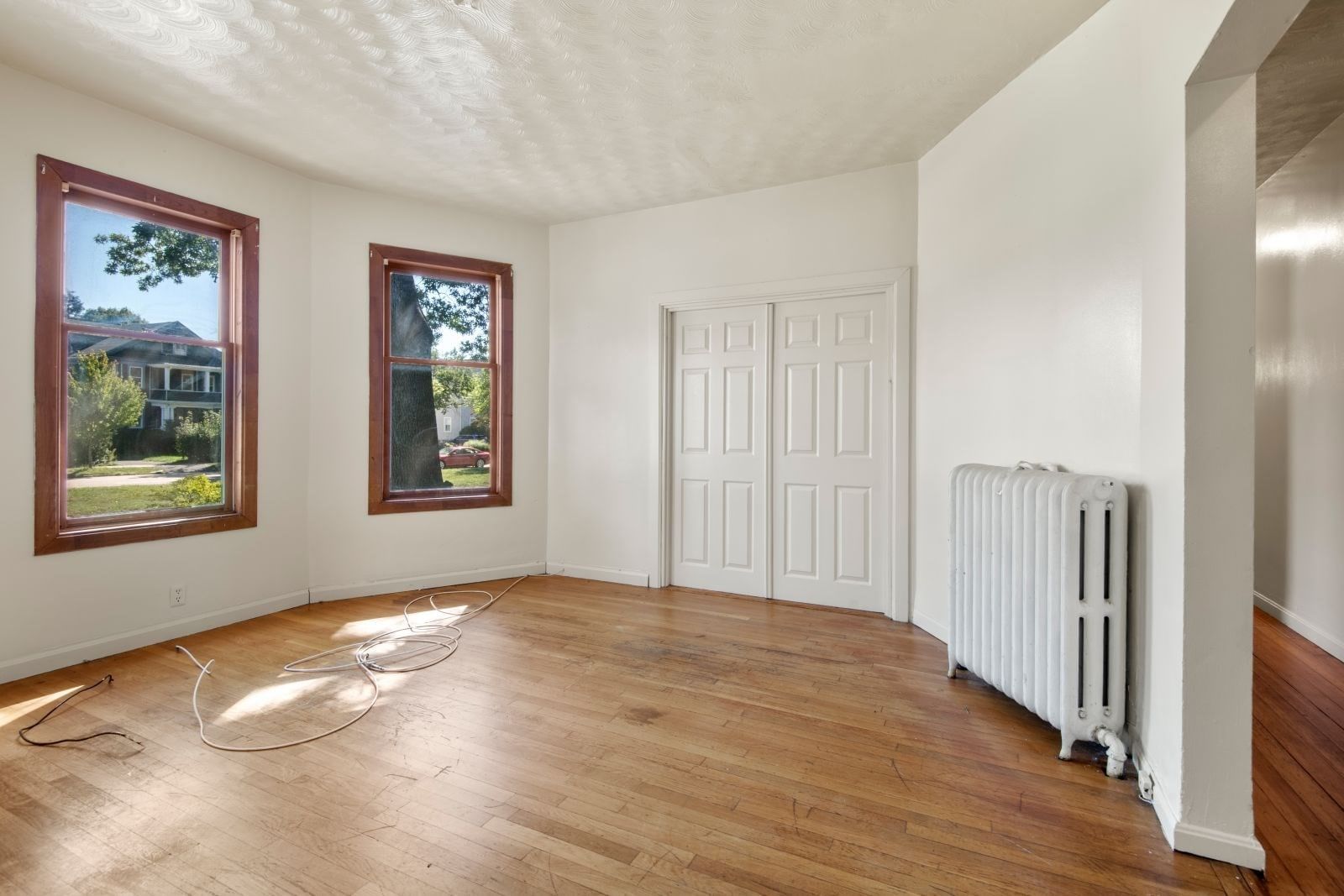 197 Blue Hills Pkwy Milton — Photo 4 of 23