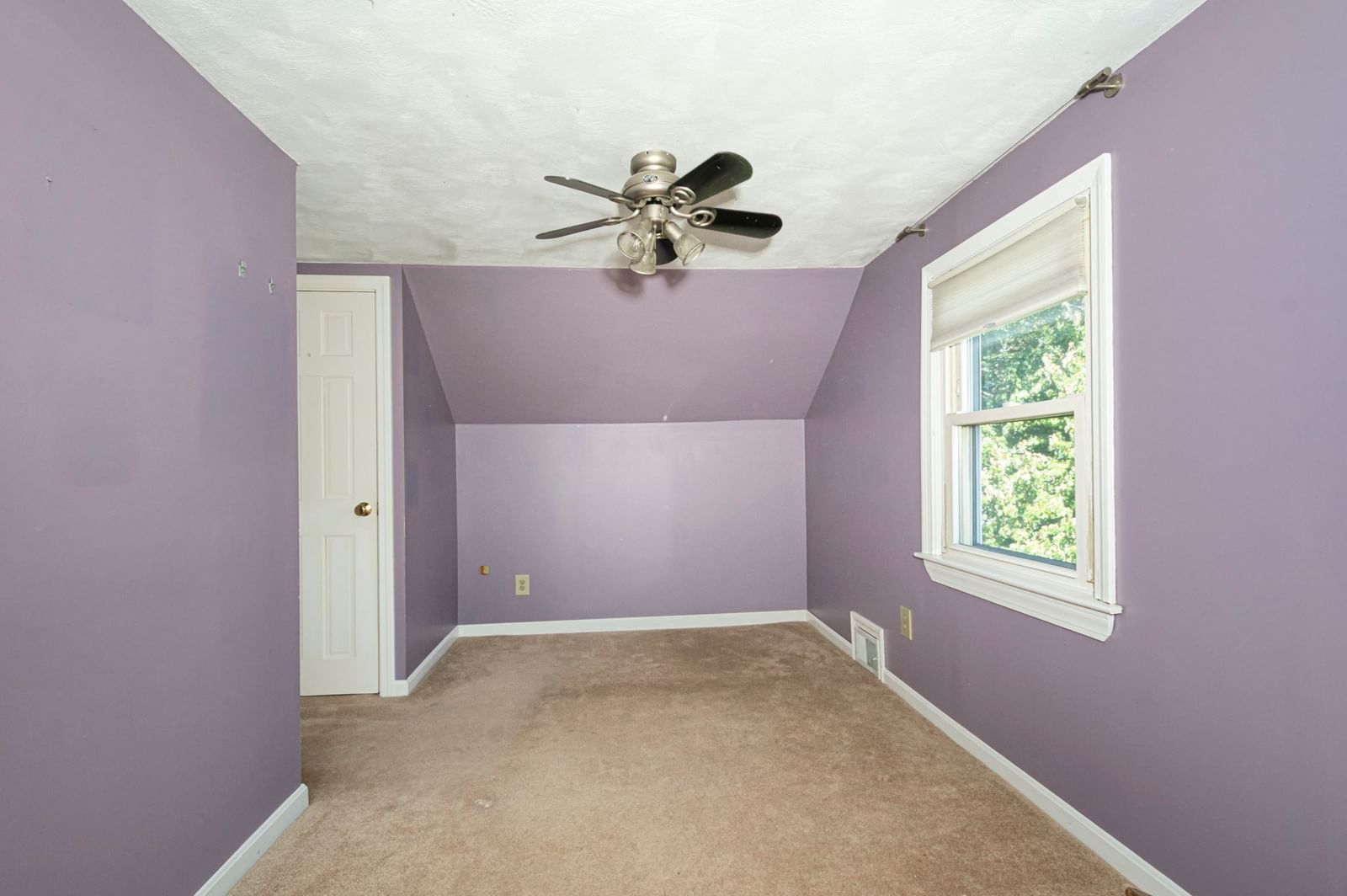 10 Farview Ave Shrewsbury — Photo 23 of 29